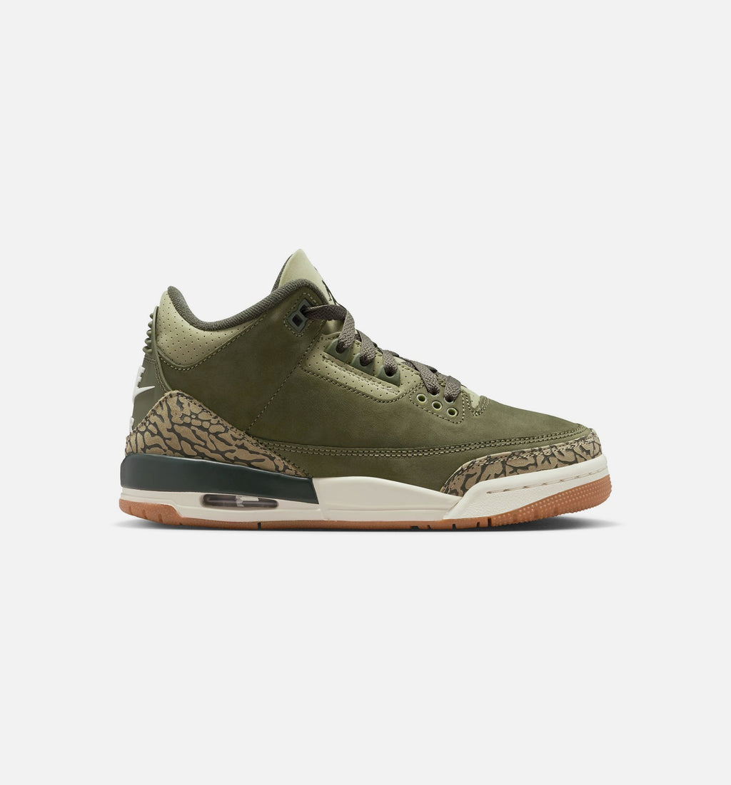 Air Jordan 3 Retro Medium Olive Grade School Sneakers