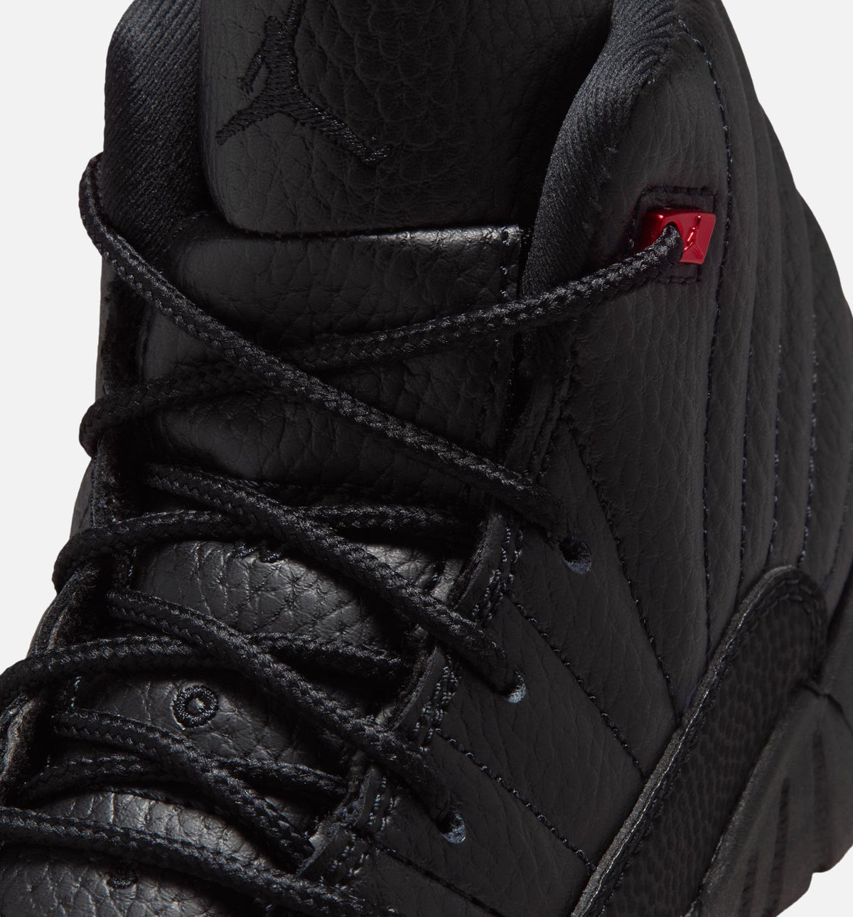 Air Jordan 12 Retro Bloodline Preschool Sneakers