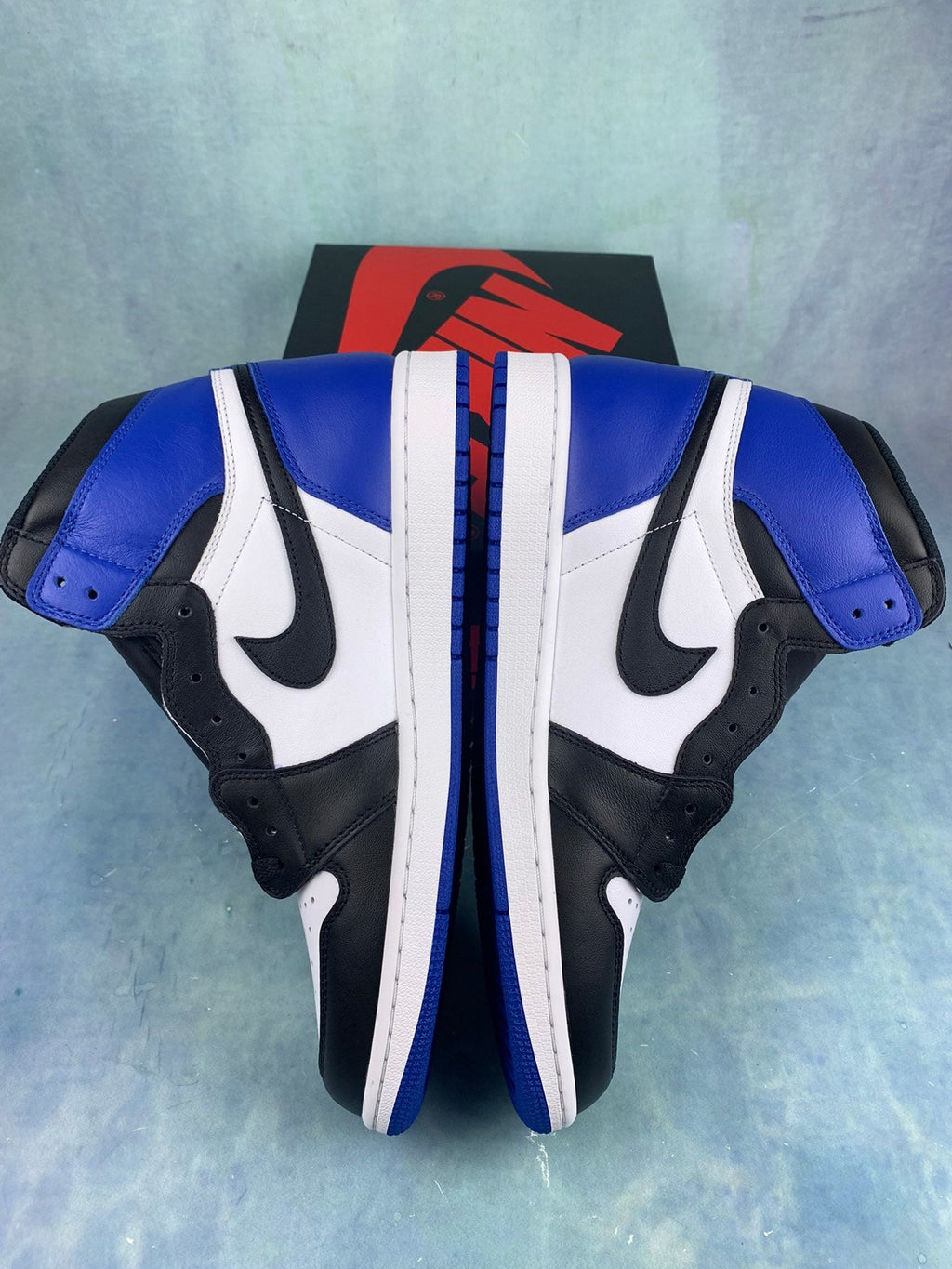 Air Jordan 1 High - Unisex Sneakers Style 35