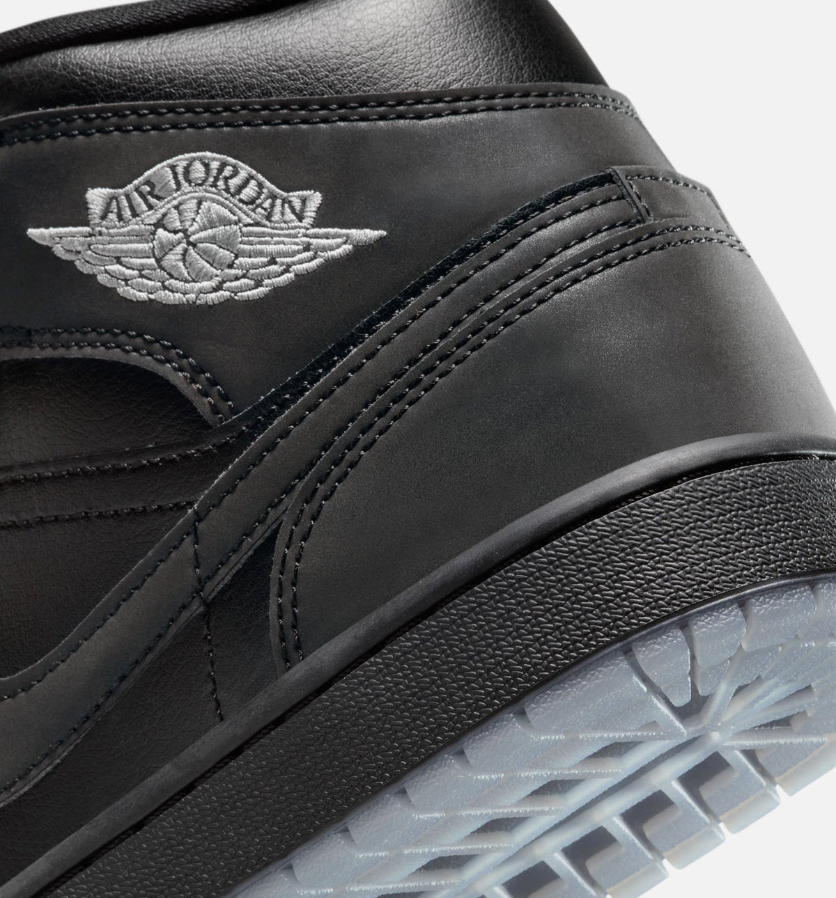 Air Jordan 1 Mid SE Men's Sneakers – Black / Grey