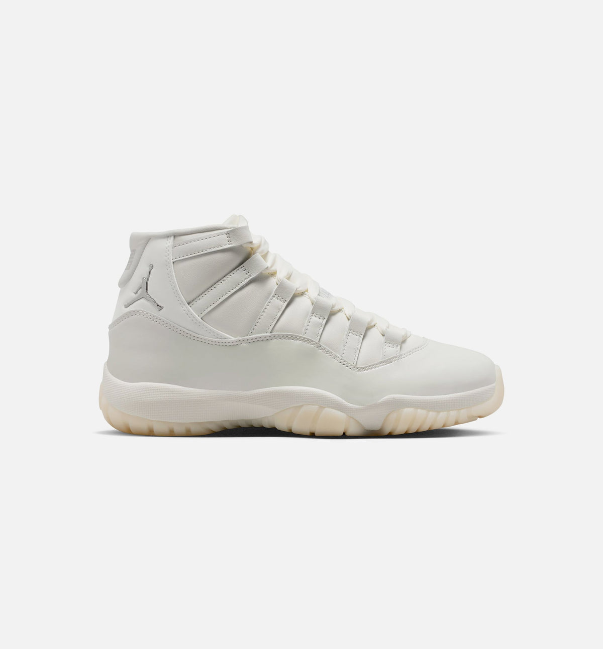 Air Jordan 11 Retro Pearl Women's Sneakers