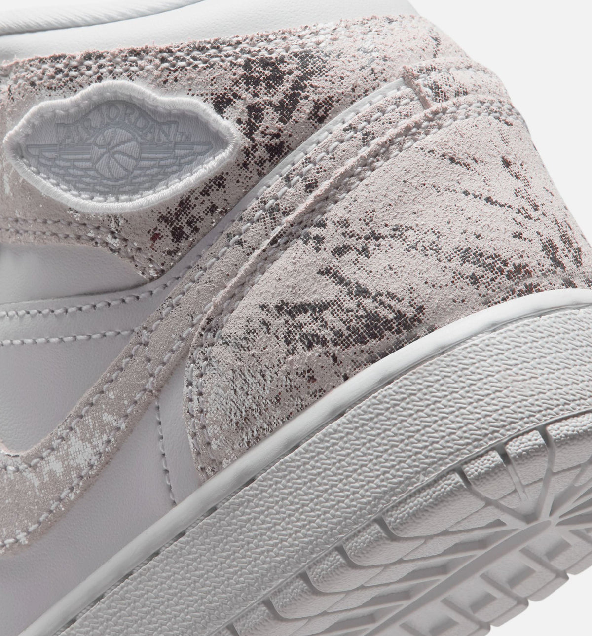 Air Jordan 1 Mid SE Grade School Sneakers – White / Field Silver