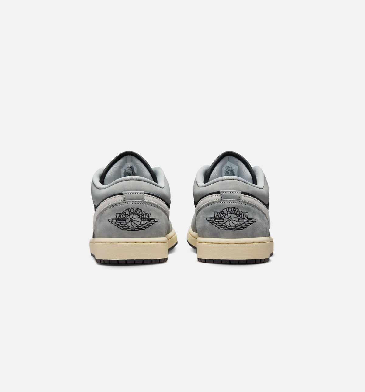 Air Jordan 1 Low SE Men's Lifestyle Shoe - Light Smoke Grey / White / Off Noir