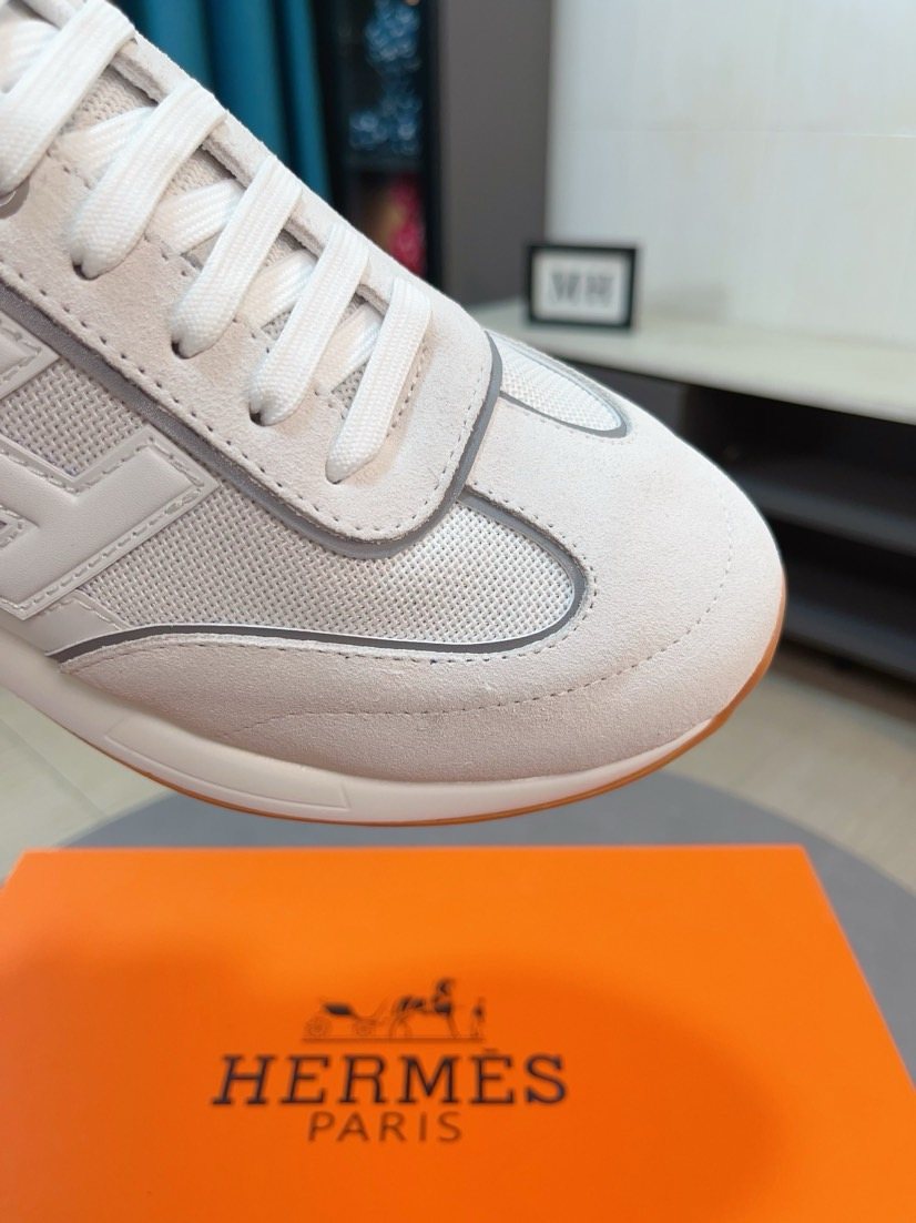 Hermès White and Light Gray Low-Top Sneakers