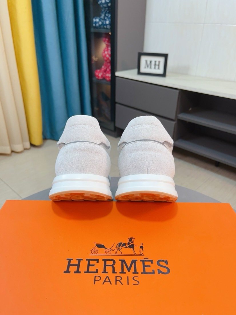 Hermès White and Light Gray Low-Top Sneakers