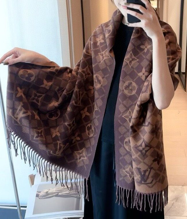 Louis Vuitton Fringed Monogram Scarf