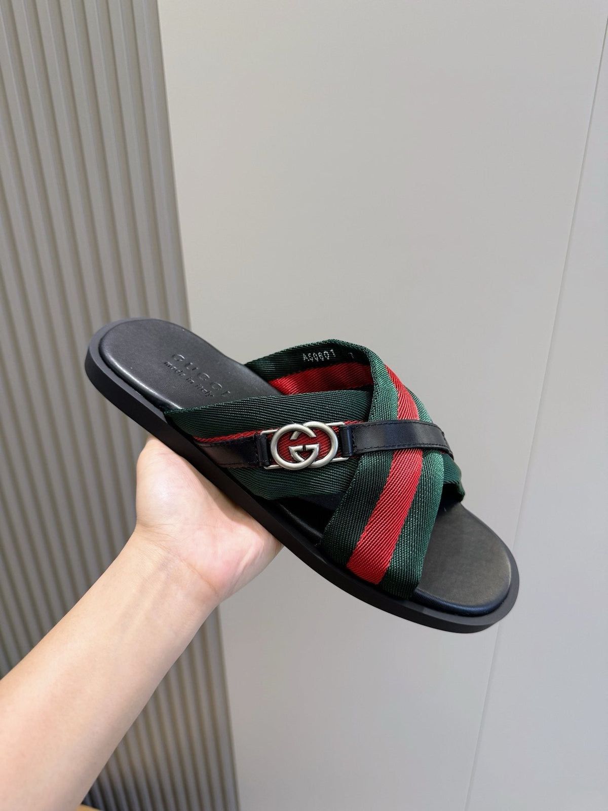 Gucci Green and Red Strap Sandals