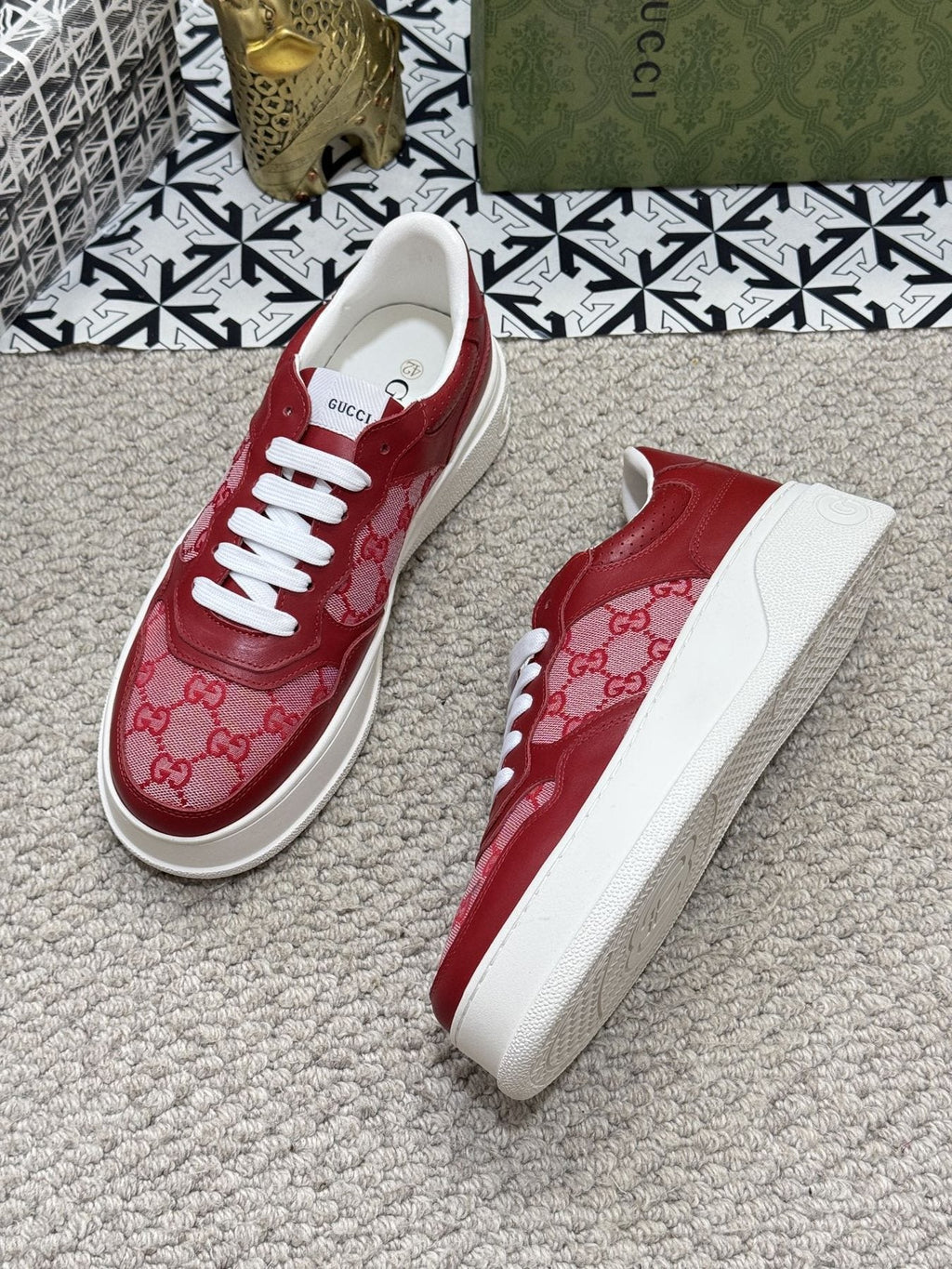 Gucci Patterned Low-Top Sneakers - Contrast Trim