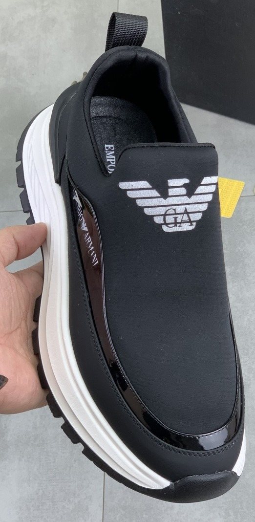 Giorgio Armani Contrast-Sole Slip-On Sneakers