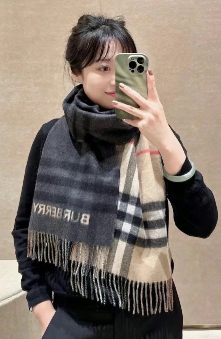 Burberry Charcoal Gray and Beige Plaid Scarf